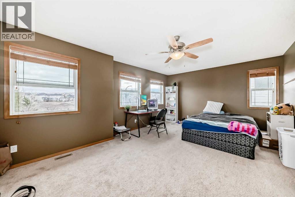 225 Kincora Heights Nw, Calgary, Alberta  T3R 1N6 - Photo 30 - A2309380
