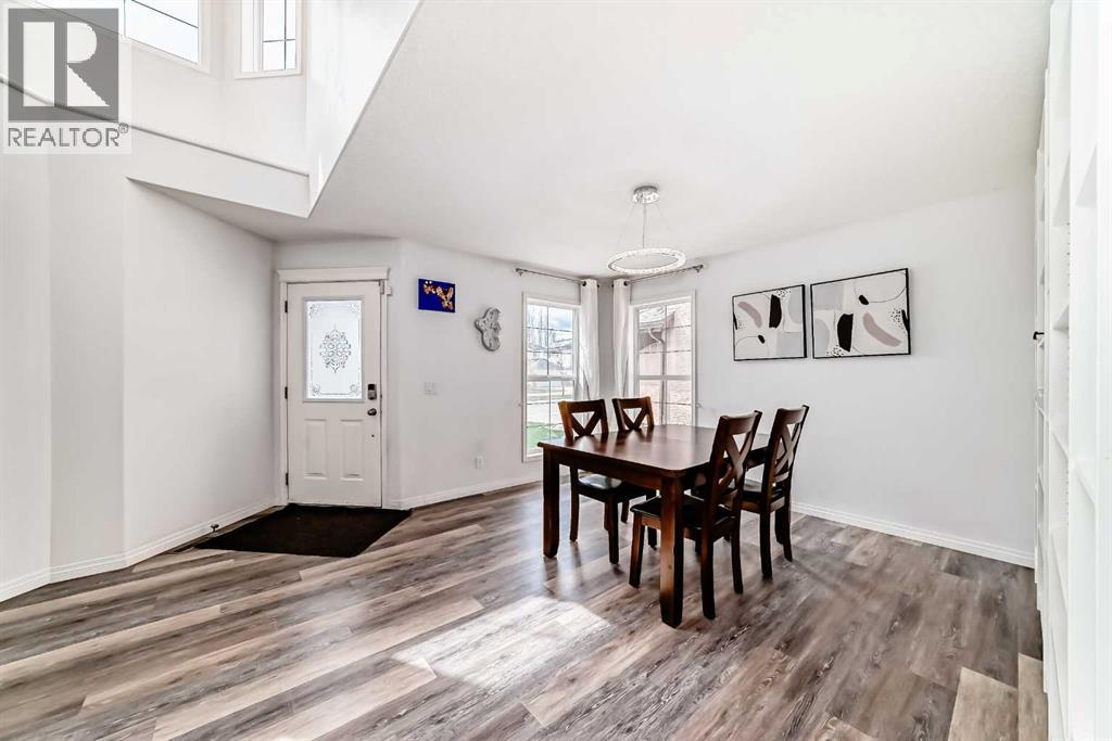 18 Westbury Place Sw, Calgary, Alberta  T3P 0B1 - Photo 5 - A2309586