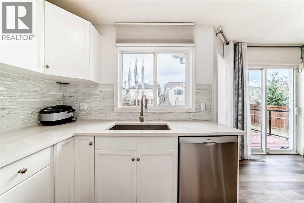 18 Westbury Place Sw, Calgary, Alberta  T3P 0B1 - Photo 11 - A2309586