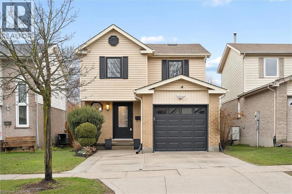 14 WYCLIFFE Place, Kitchener, Ontario