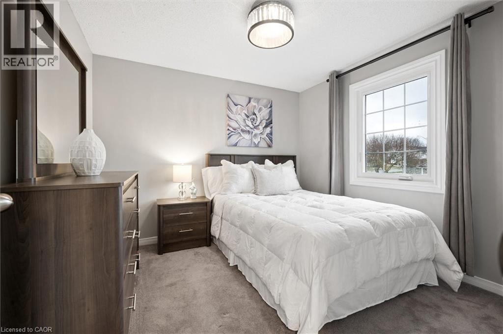 14 Wycliffe Place, Kitchener, Ontario  N2M 5J7 - Photo 17 - 40824027