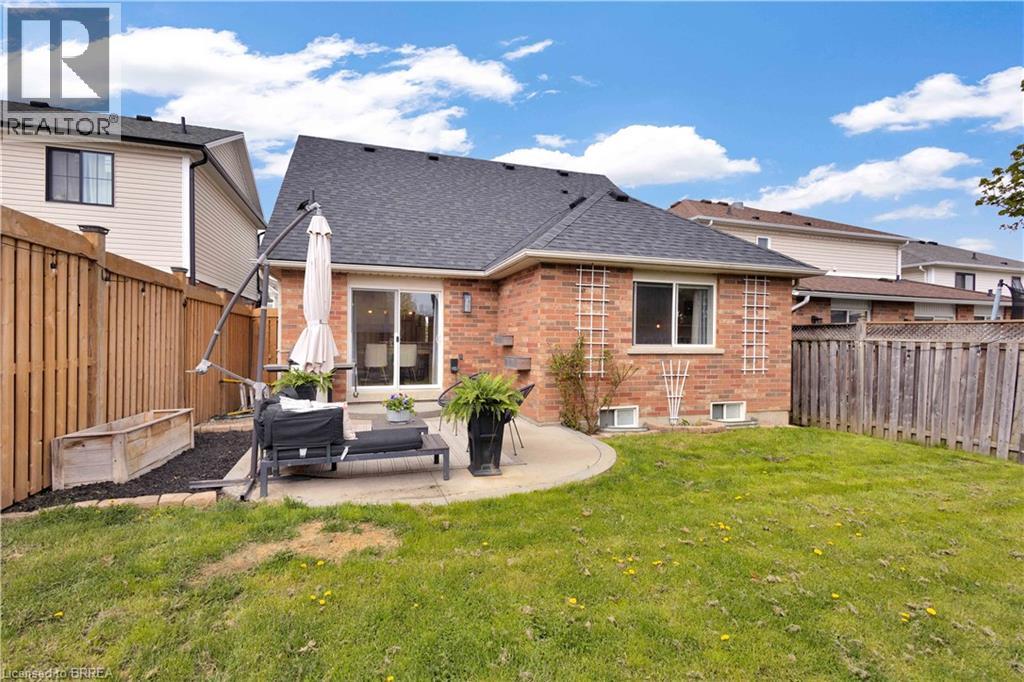 35 Gaydon Way, Brantford, Ontario  N3T 6P7 - Photo 33 - 40828433