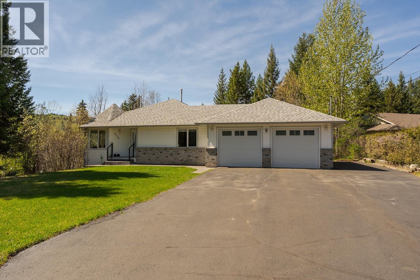 4069 Eva Place, Prince George, British Columbia  V2K 4Z4 - Photo 1 - R3121657