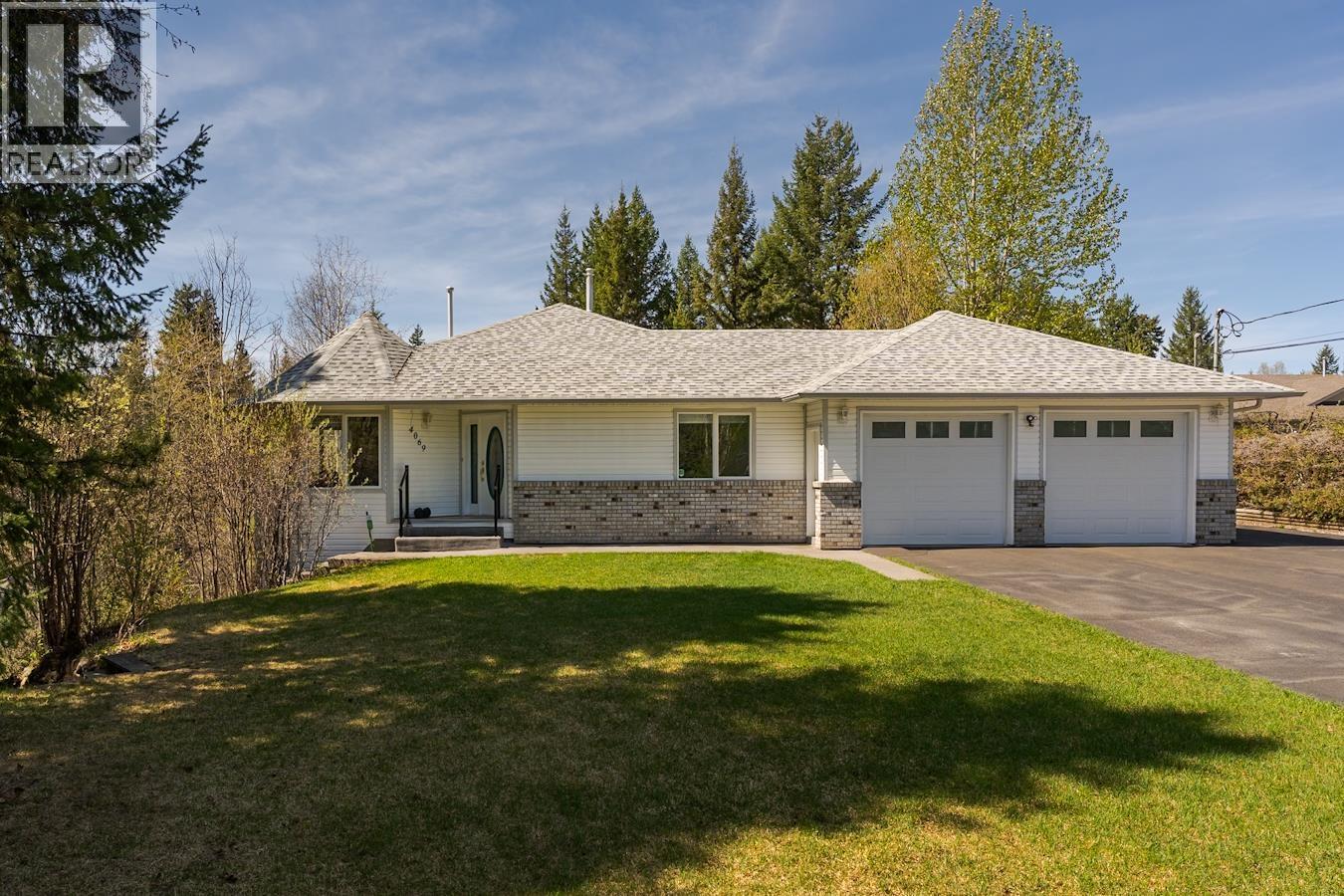 4069 Eva Place, Prince George, British Columbia  V2K 4Z4 - Photo 2 - R3121657