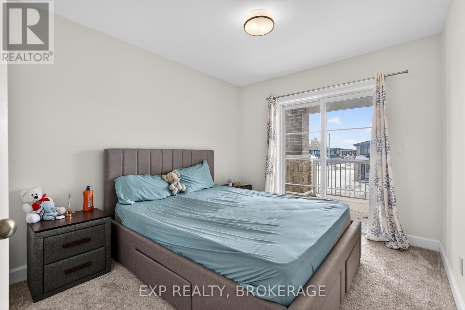 9 Erie Court E, Loyalist, Ontario  K7N 0E3 - Photo 27 - X12852816