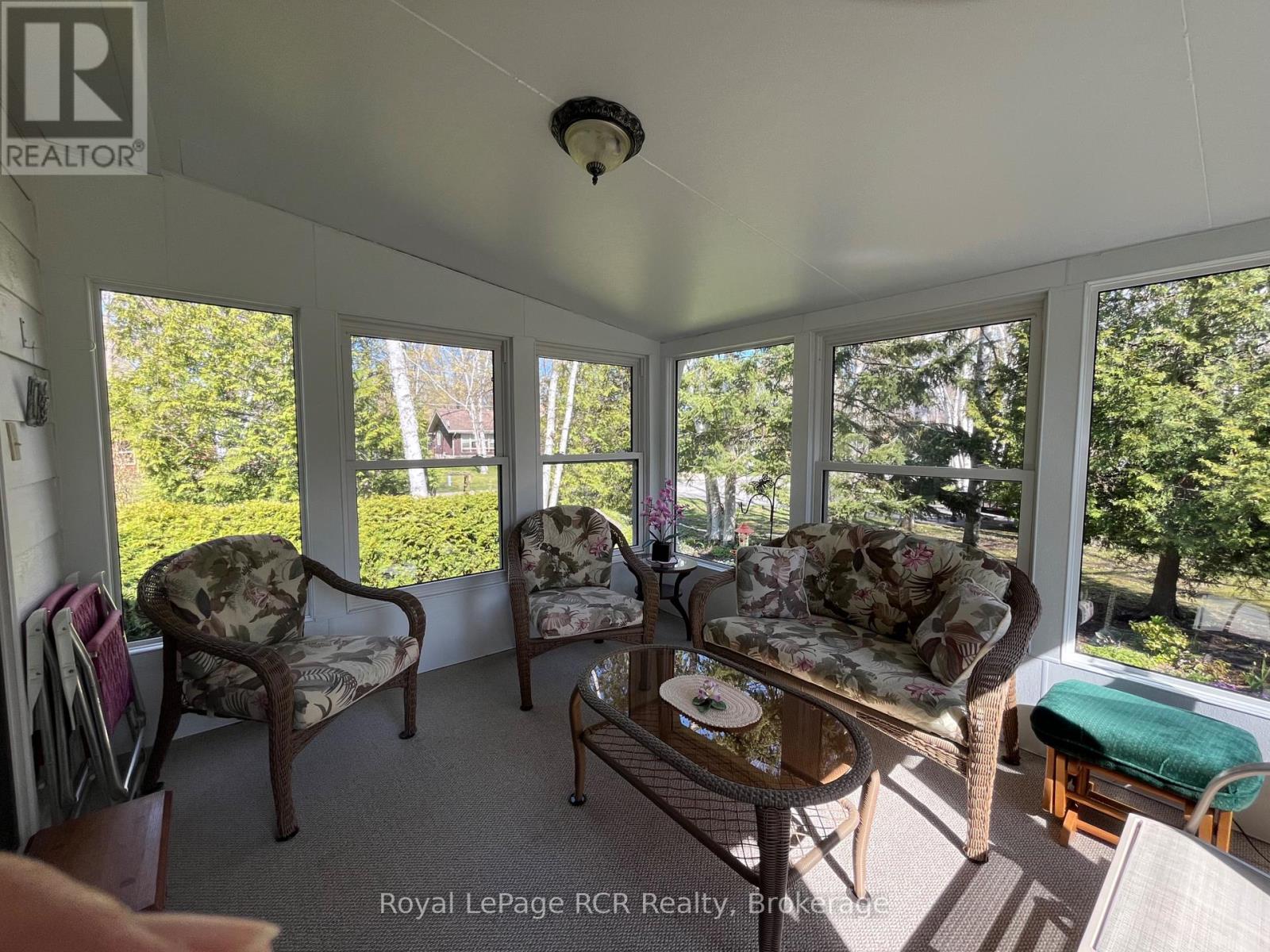 11 Graham Crescent, South Bruce Peninsula, Ontario  N0H 2G0 - Photo 22 - X13106540