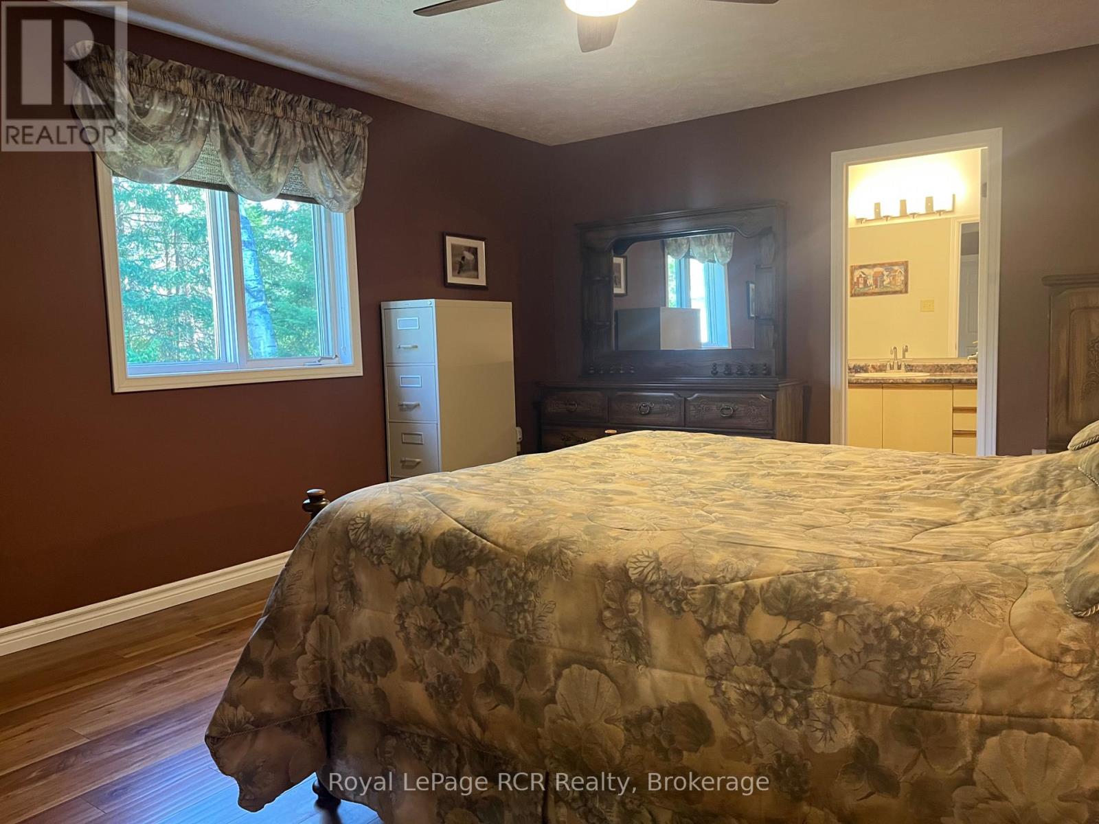 11 Graham Crescent, South Bruce Peninsula, Ontario  N0H 2G0 - Photo 28 - X13106540