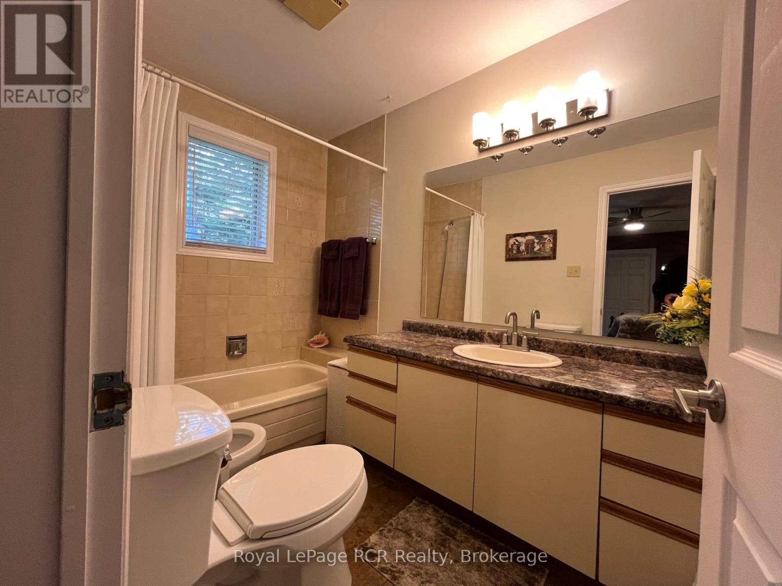 11 Graham Crescent, South Bruce Peninsula, Ontario  N0H 2G0 - Photo 31 - X13106540