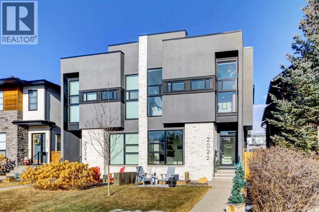 2022 44 Avenue SW, Calgary, Alberta