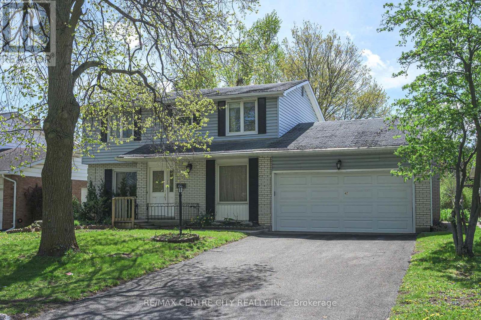 42 Annadale Drive, London North, Ontario  N6G 2B7 - Photo 3 - X13106544