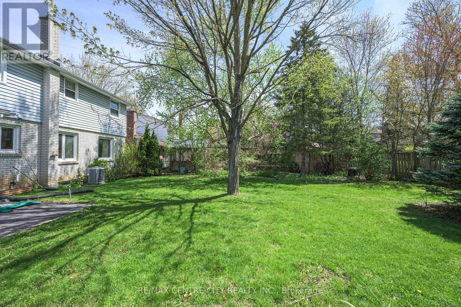 42 Annadale Drive, London North, Ontario  N6G 2B7 - Photo 5 - X13106544