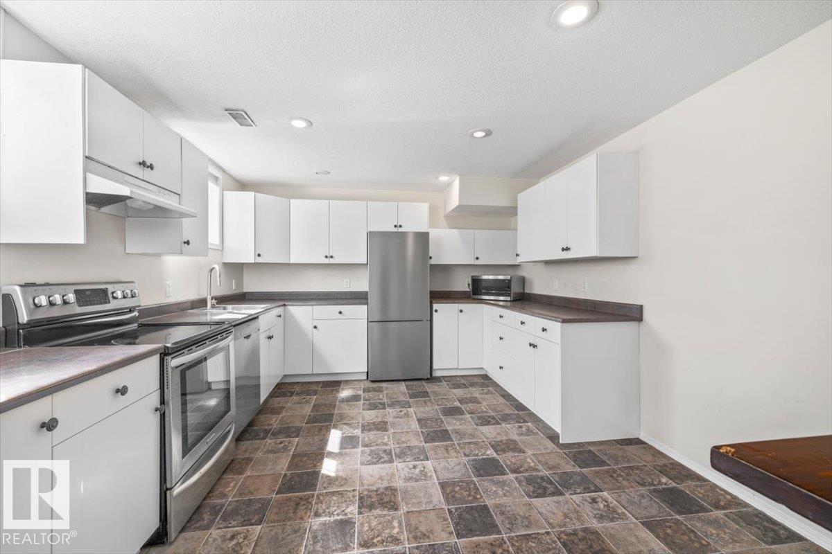 9828 79 St Nw, Edmonton, Alberta  T6A 3G1 - Photo 25 - E4486790