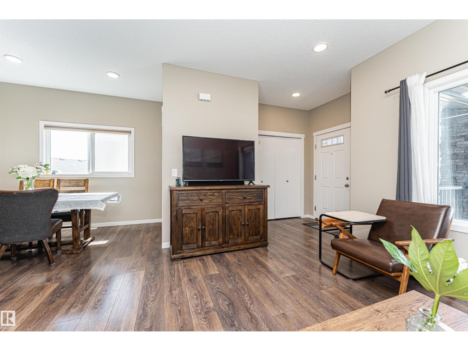4452 Annett Cm Sw, Edmonton, Alberta  T6W 2V8 - Photo 4 - E4486794