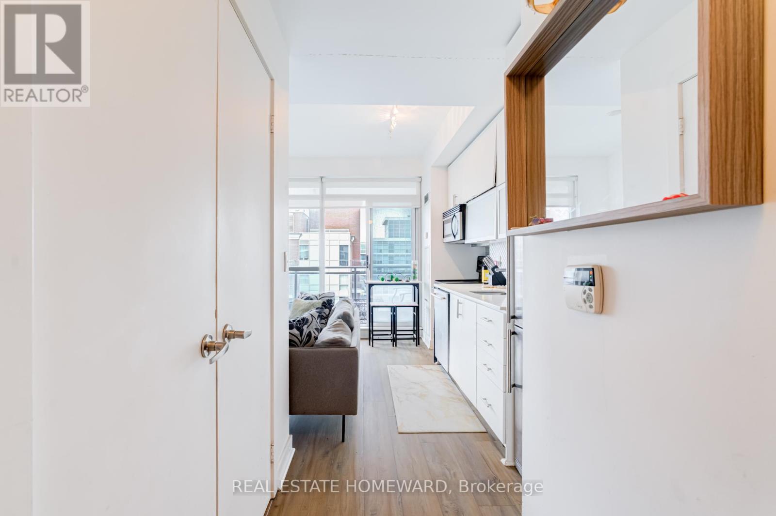 2401 - 80 Western Battery Road, Toronto, Ontario  M6K 3S1 - Photo 14 - C13106556