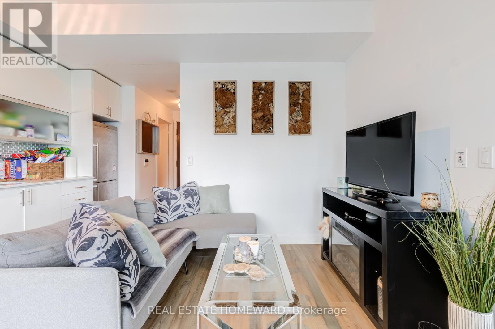 2401 - 80 Western Battery Road, Toronto, Ontario  M6K 3S1 - Photo 18 - C13106556