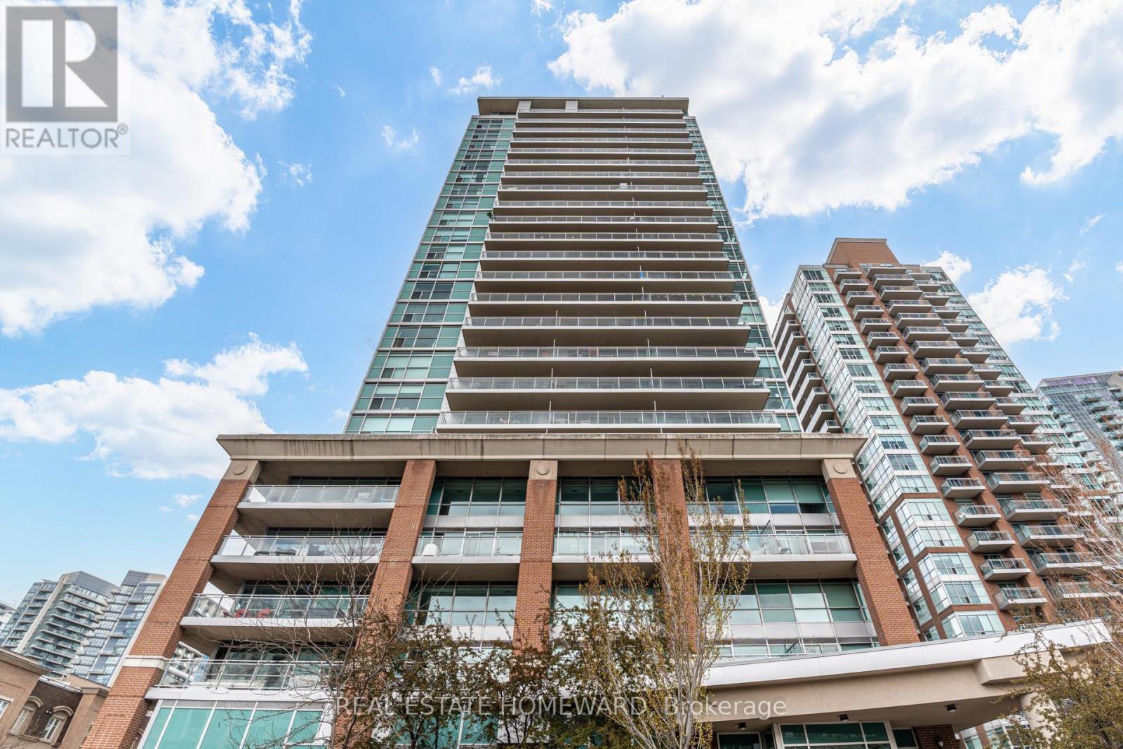 2401 - 80 Western Battery Road, Toronto, Ontario  M6K 3S1 - Photo 3 - C13106556