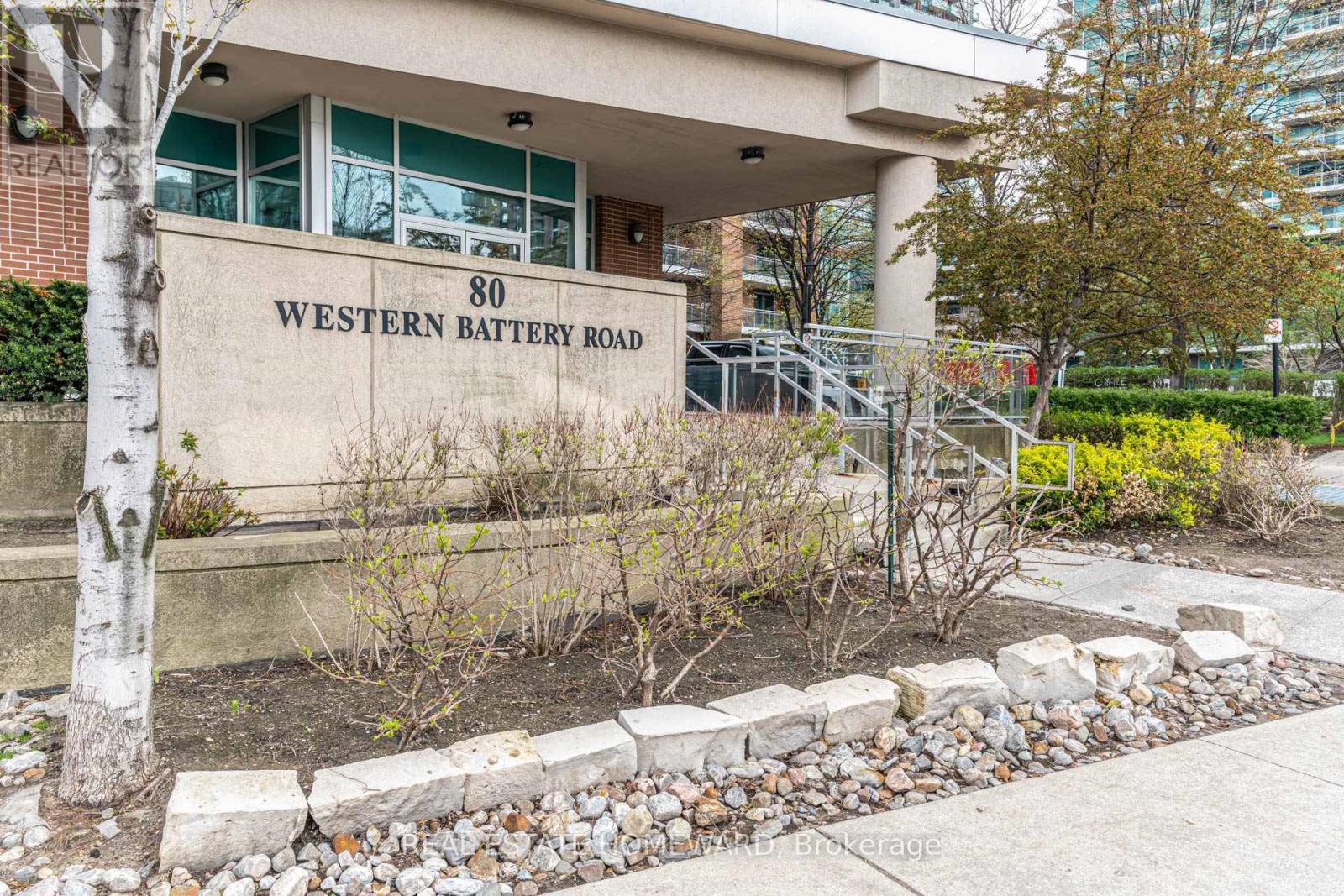 2401 - 80 Western Battery Road, Toronto, Ontario  M6K 3S1 - Photo 4 - C13106556