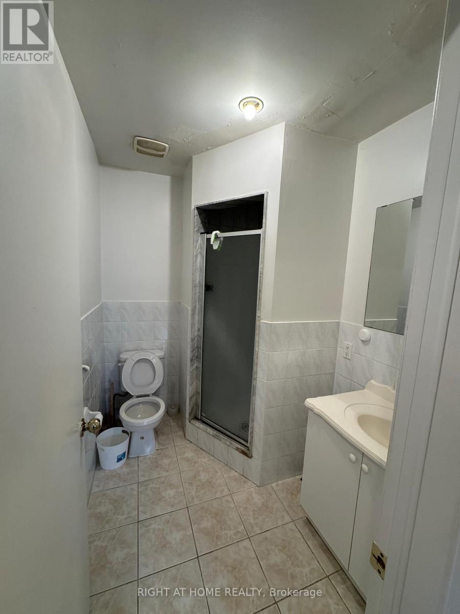 Upper Level - 53 James Gray Drive, Toronto, Ontario  M2H 1N8 - Photo 12 - C13106566