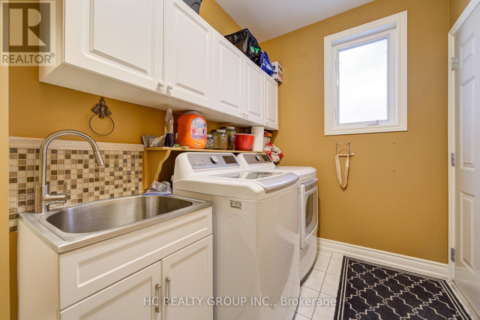 60 Brockdale Street, Richmond Hill, Ontario  L4E 4W2 - Photo 14 - N13106512