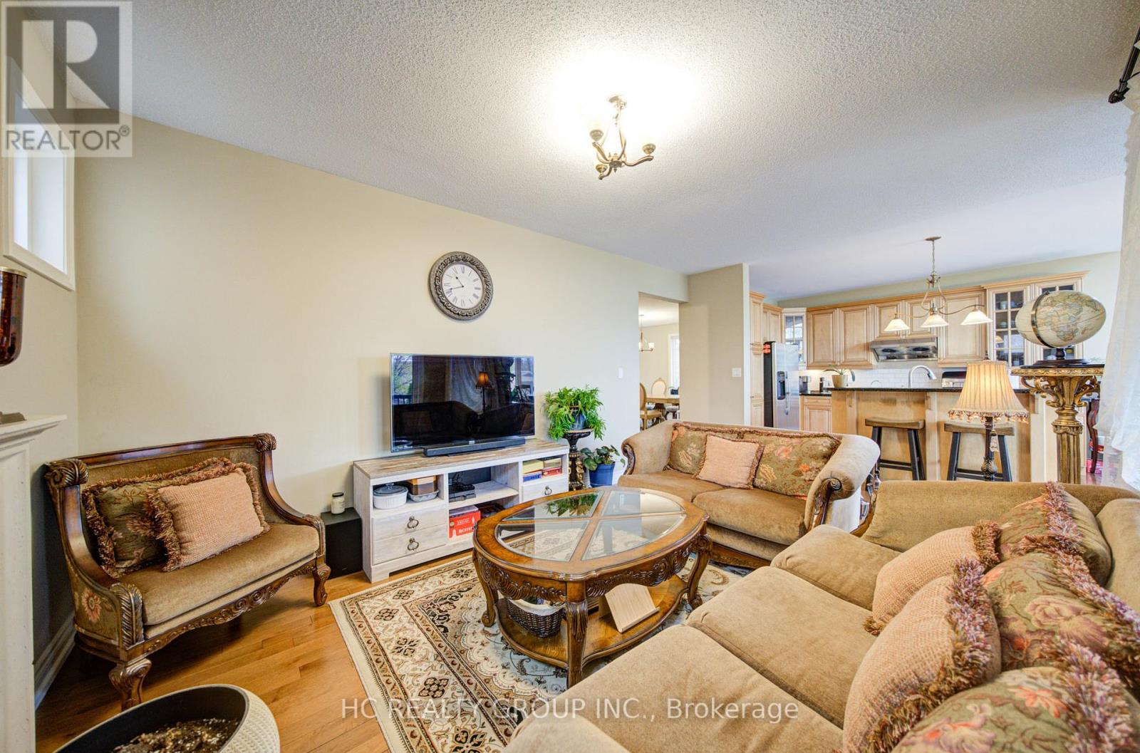 60 Brockdale Street, Richmond Hill, Ontario  L4E 4W2 - Photo 19 - N13106512