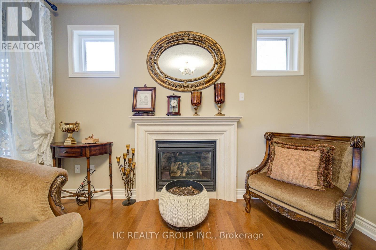 60 Brockdale Street, Richmond Hill, Ontario  L4E 4W2 - Photo 20 - N13106512