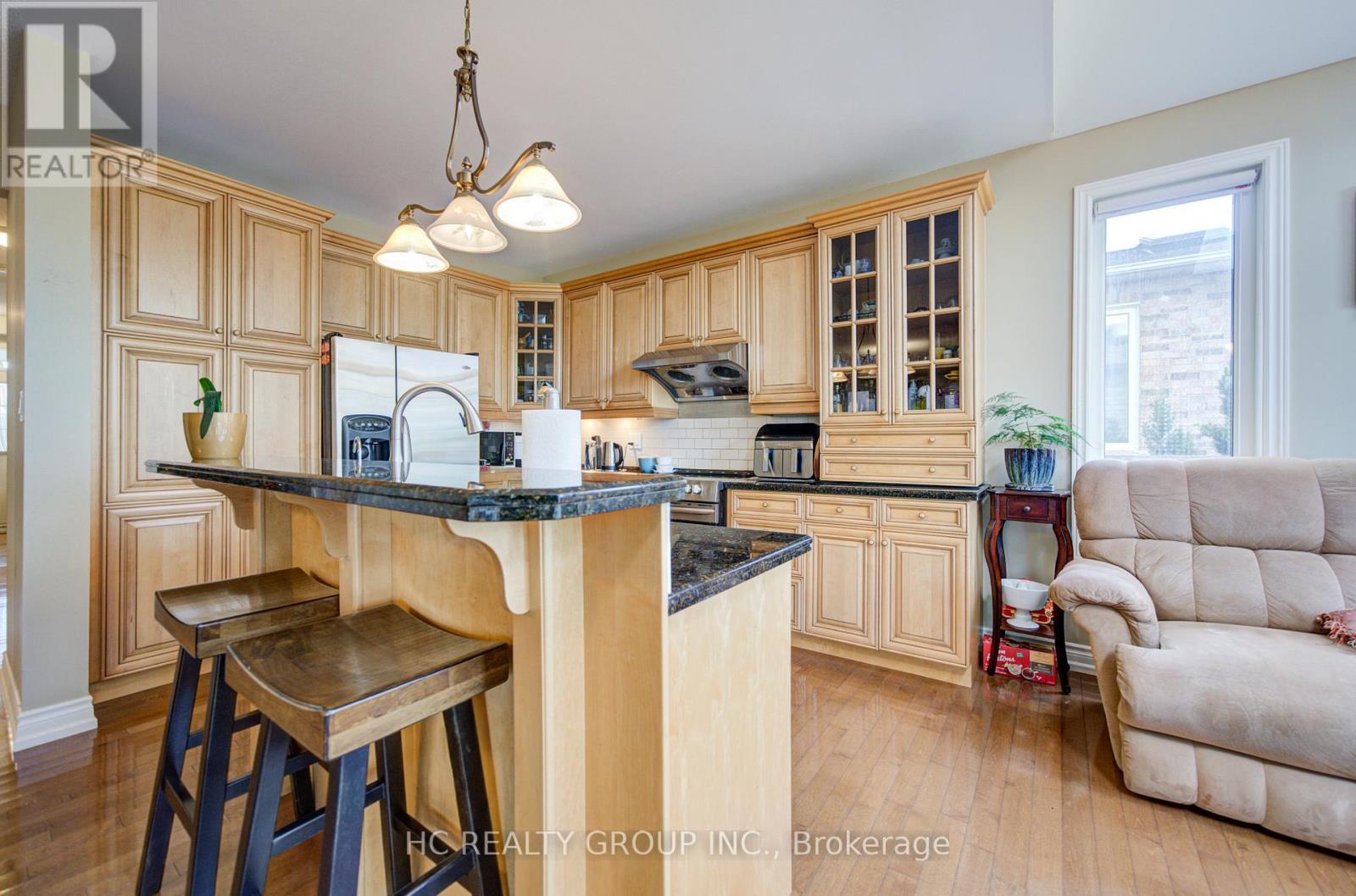 60 Brockdale Street, Richmond Hill, Ontario  L4E 4W2 - Photo 24 - N13106512