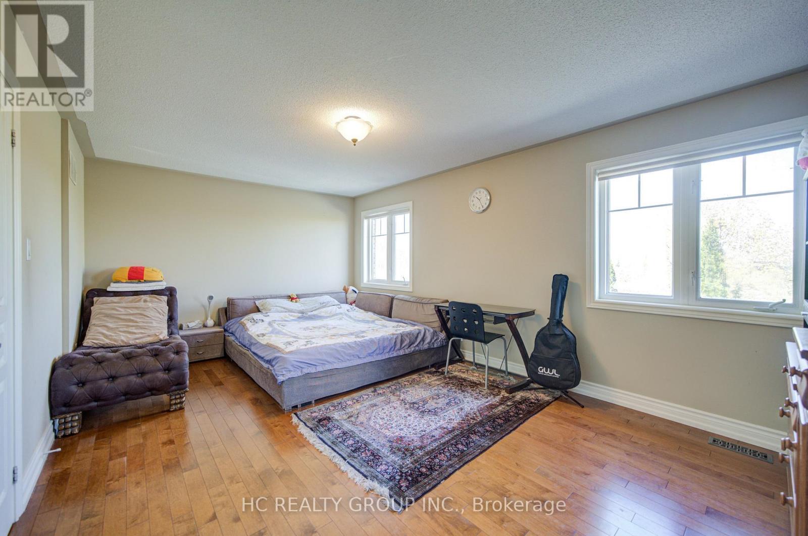 60 Brockdale Street, Richmond Hill, Ontario  L4E 4W2 - Photo 34 - N13106512