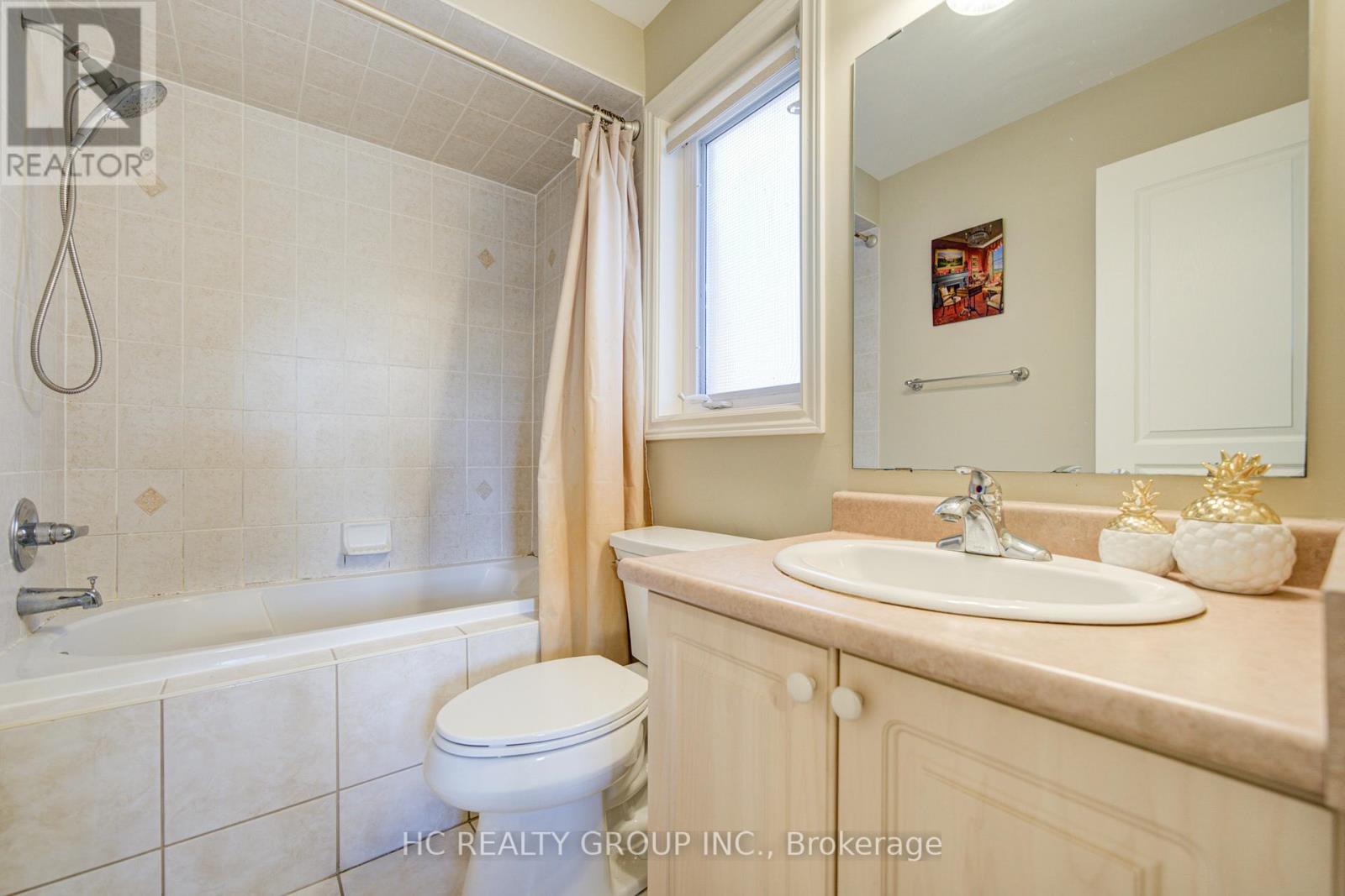 60 Brockdale Street, Richmond Hill, Ontario  L4E 4W2 - Photo 45 - N13106512