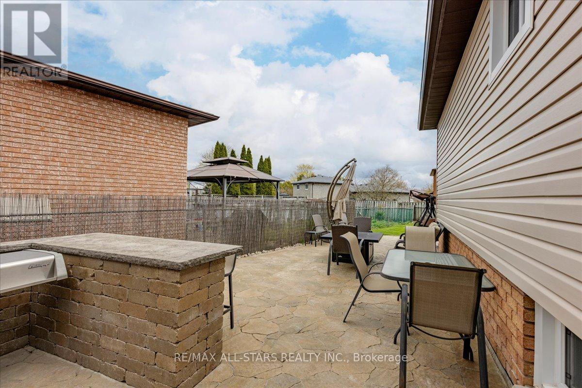 285 Orsi Avenue, Bradford West Gwillimbury, Ontario  L3Z 1B8 - Photo 36 - N13106552