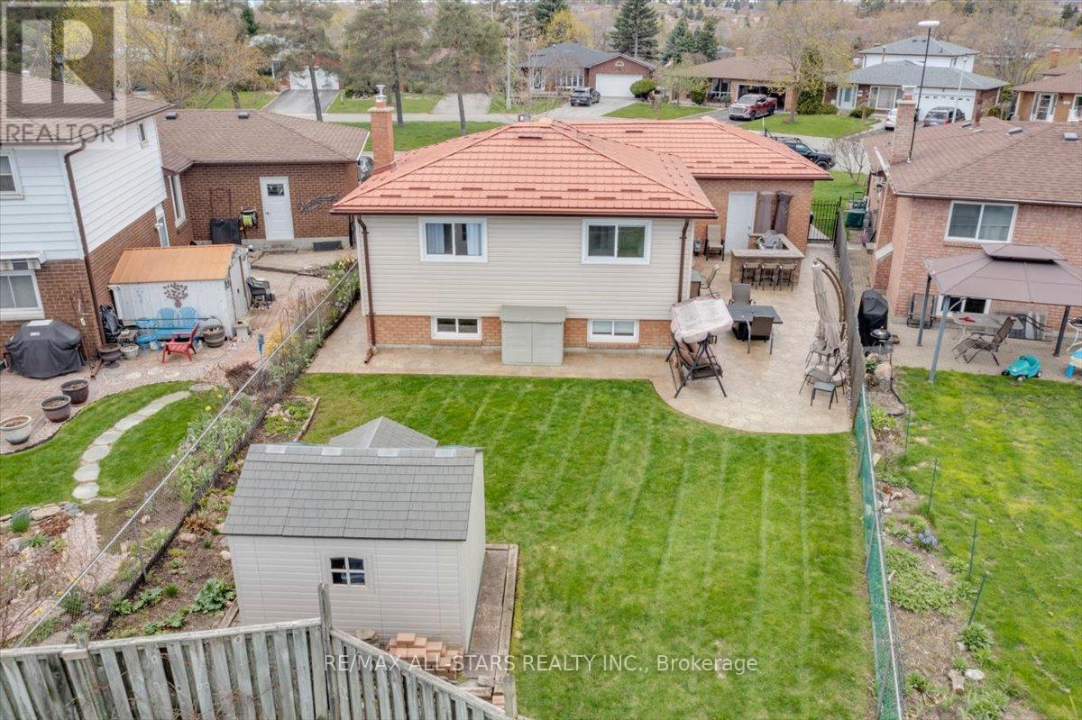 285 Orsi Avenue, Bradford West Gwillimbury, Ontario  L3Z 1B8 - Photo 41 - N13106552