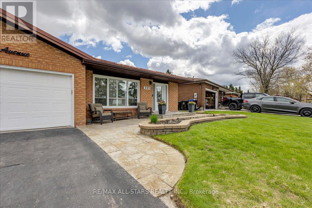 285 Orsi Avenue, Bradford West Gwillimbury, Ontario  L3Z 1B8 - Photo 5 - N13106552