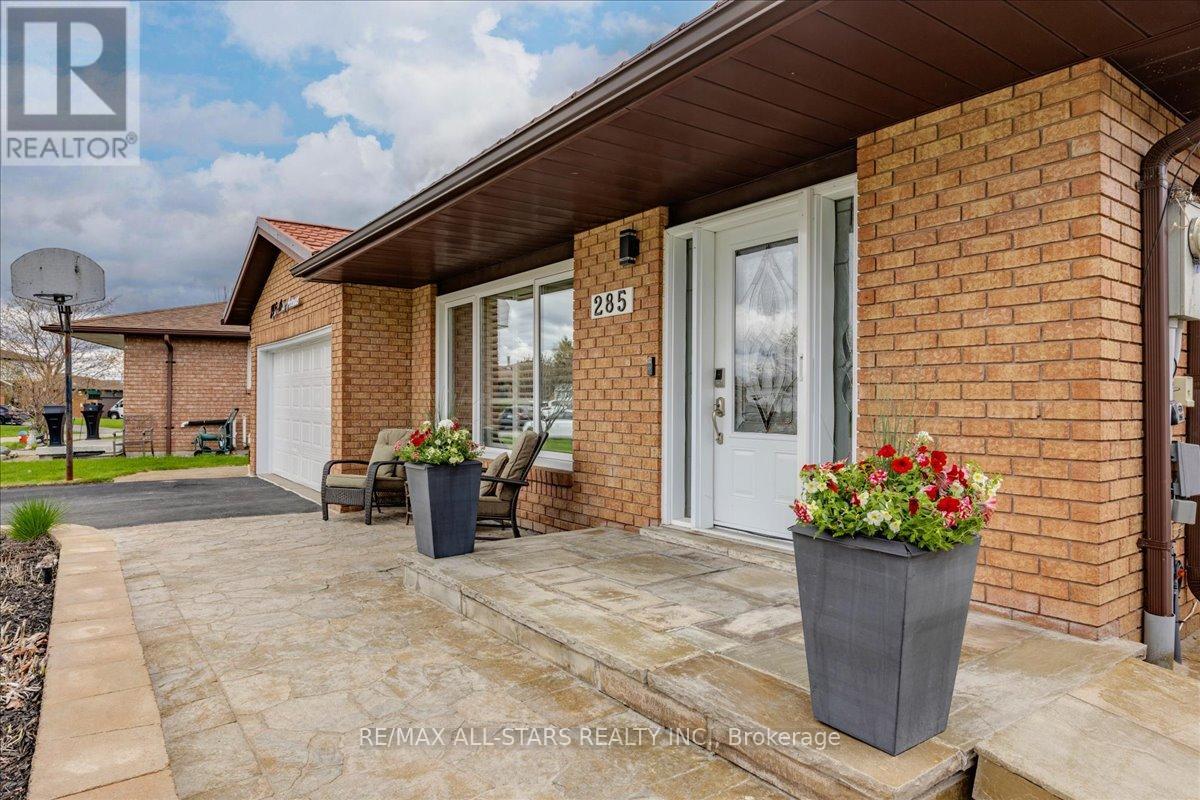 285 Orsi Avenue, Bradford West Gwillimbury, Ontario  L3Z 1B8 - Photo 9 - N13106552