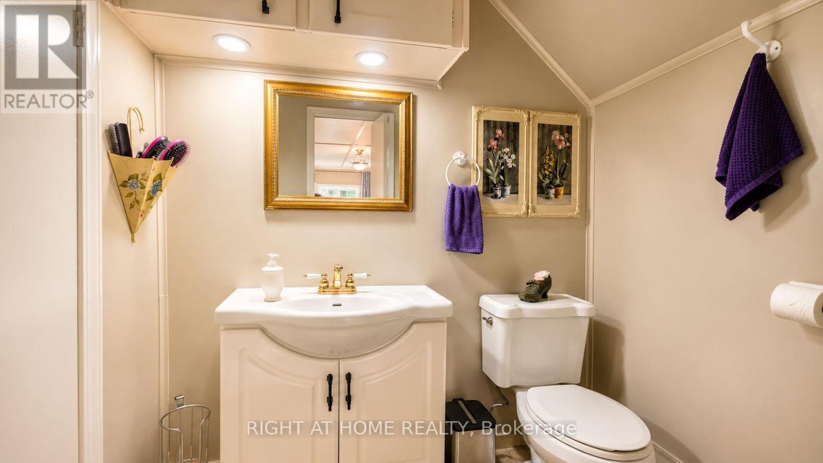 640 Tiny Beaches Road N, Tiny, Ontario  L0L 2J0 - Photo 13 - S13106516