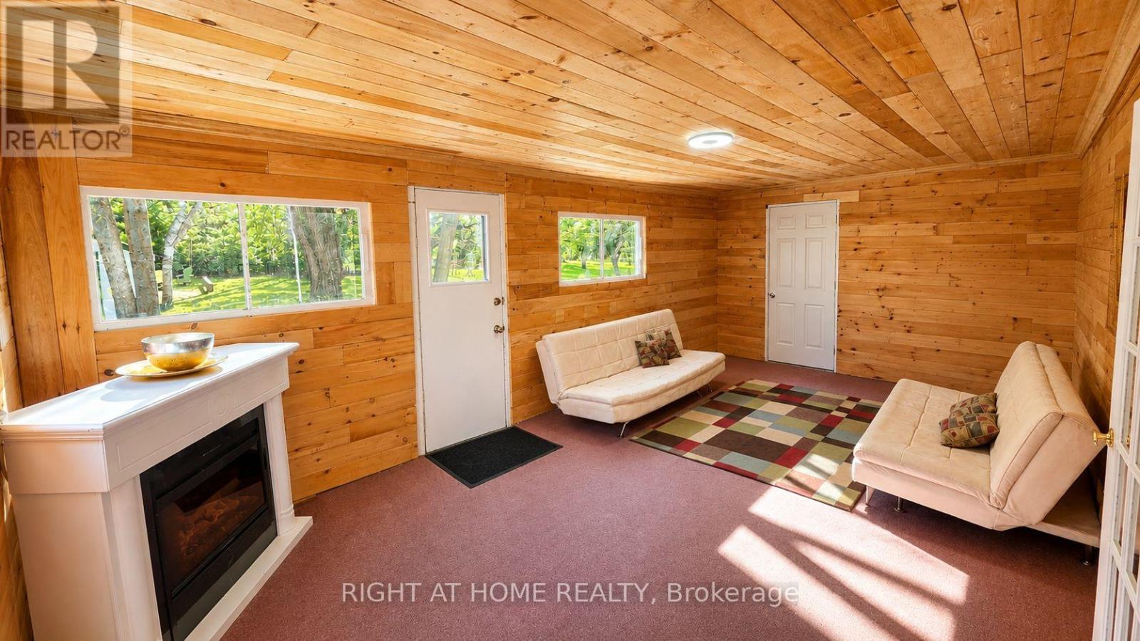 640 Tiny Beaches Road N, Tiny, Ontario  L0L 2J0 - Photo 16 - S13106516