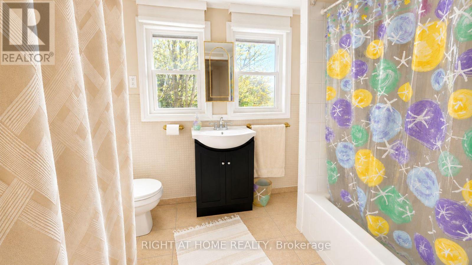 640 Tiny Beaches Road N, Tiny, Ontario  L0L 2J0 - Photo 22 - S13106516
