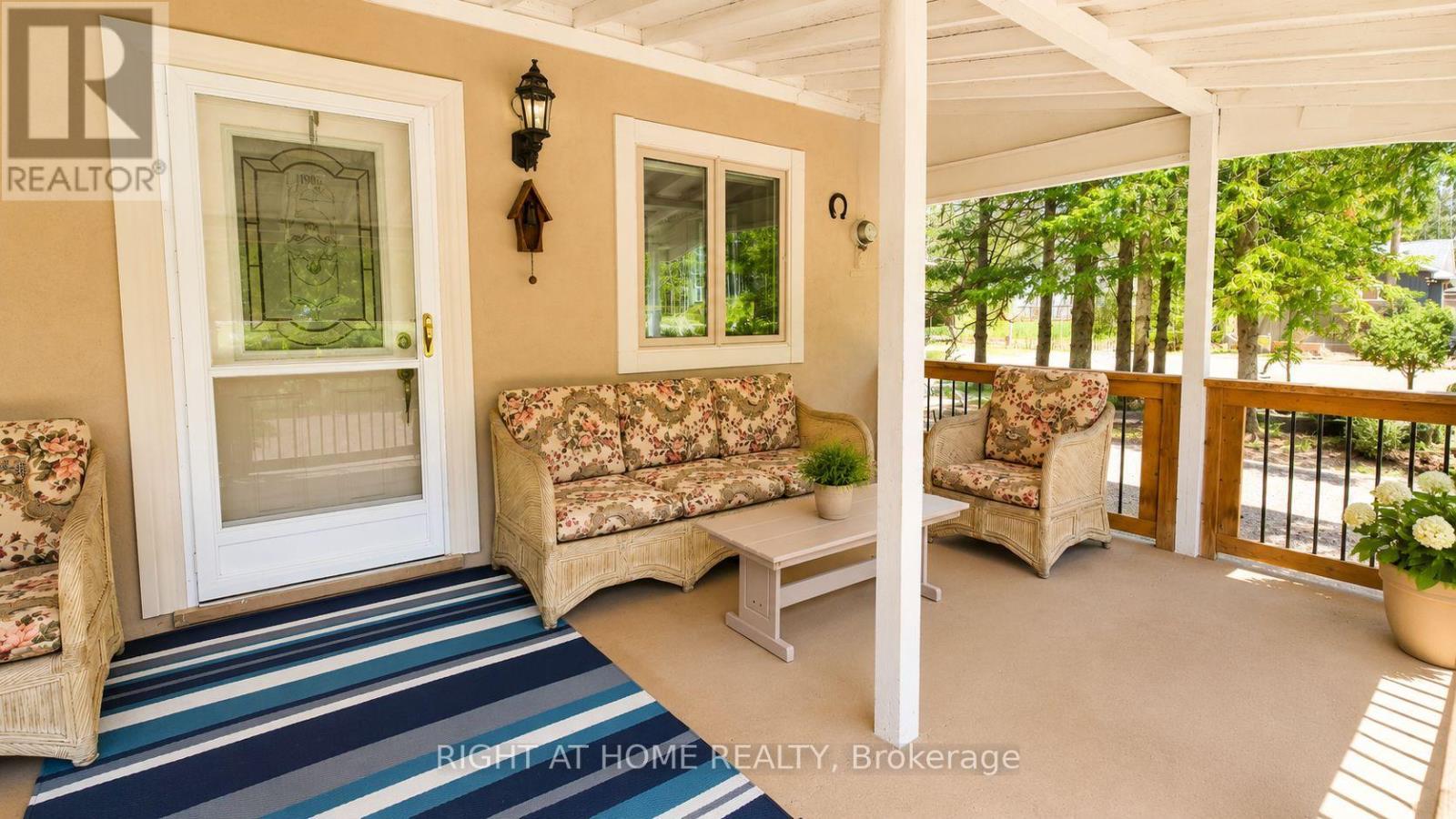 640 Tiny Beaches Road N, Tiny, Ontario  L0L 2J0 - Photo 5 - S13106516