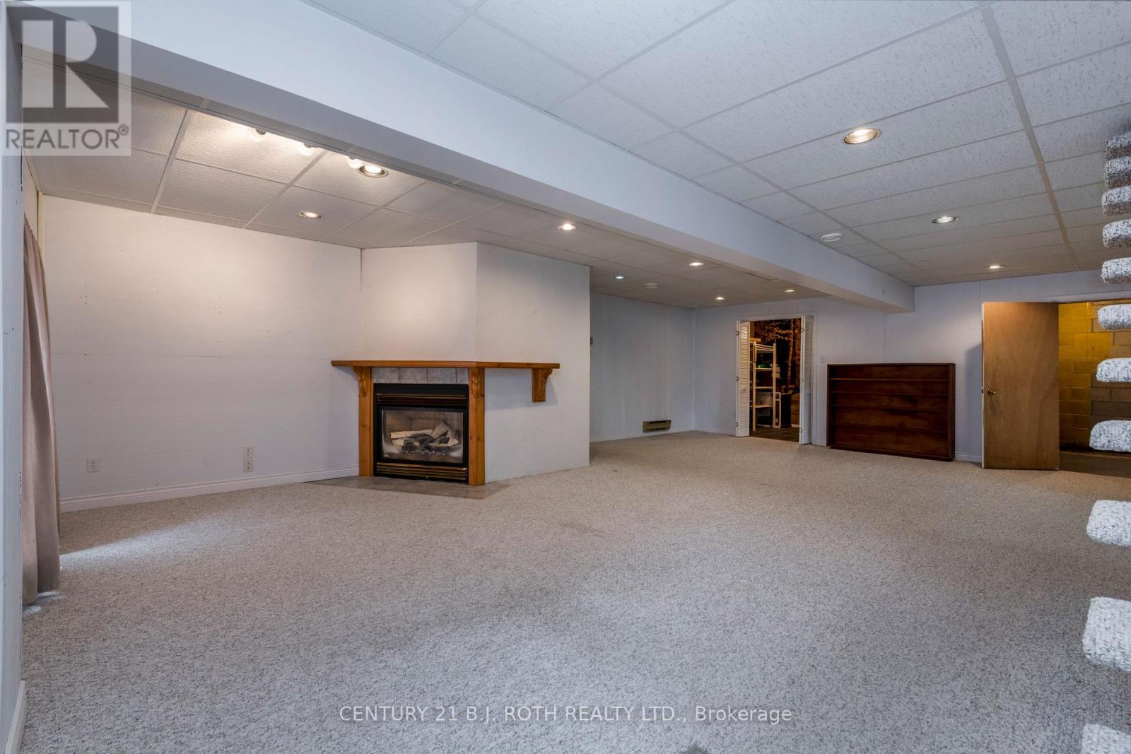 1056 Birchcliffe Crescent, Severn, Ontario  L3V 0W1 - Photo 21 - S13106560
