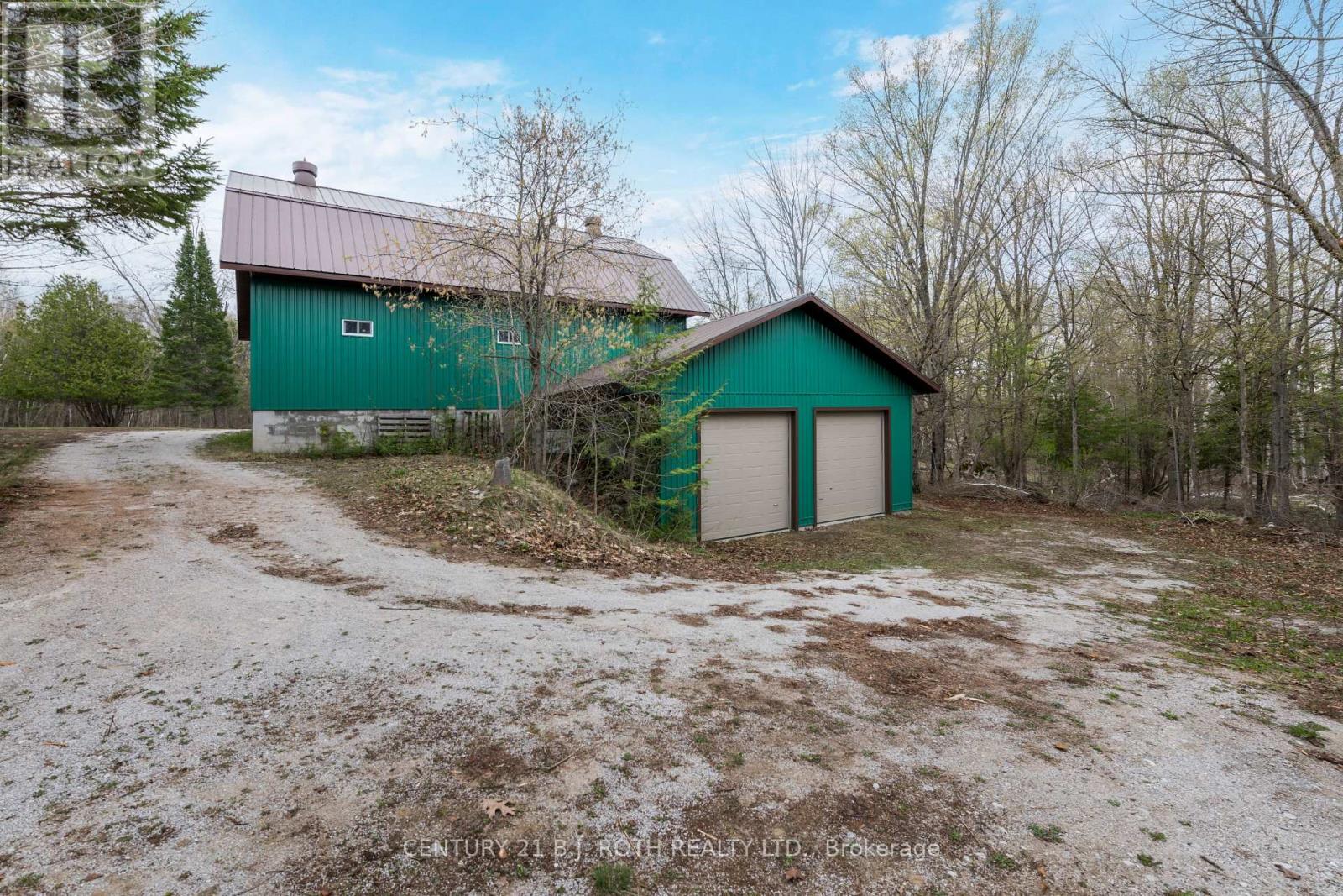 1056 Birchcliffe Crescent, Severn, Ontario  L3V 0W1 - Photo 42 - S13106560