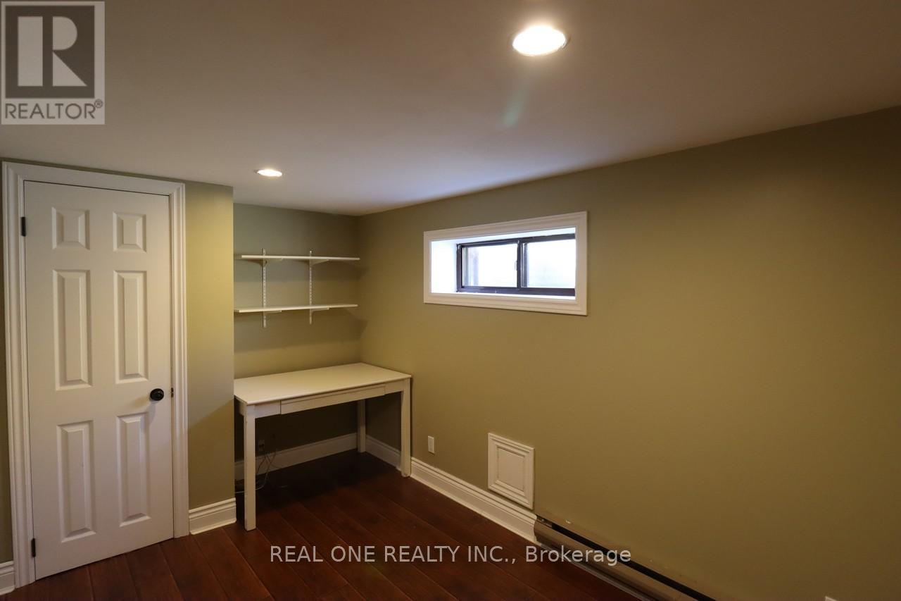 130 Mayfield Drive, Oakville, Ontario  L6H 1K7 - Photo 23 - W13106510