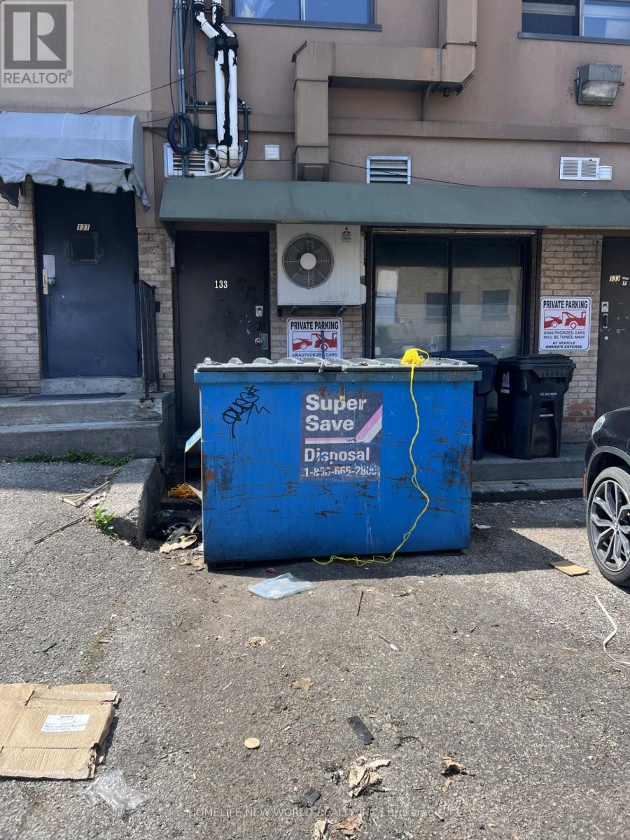 Ground - 133 Jefferson Avenue, Toronto, Ontario  M6K 3E4 - Photo 23 - W13106522