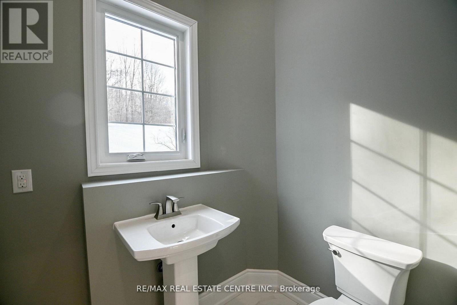 12 Flaherty Lane, Caledon, Ontario  L7K 2P3 - Photo 15 - W13106558