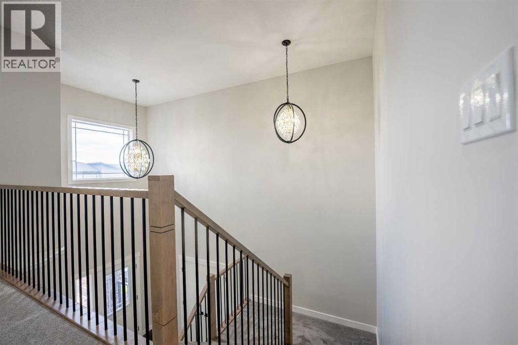 66 Baysprings Gardens SW, Airdrie, Alberta  T4B 5C6 - Photo 36 - A2307758