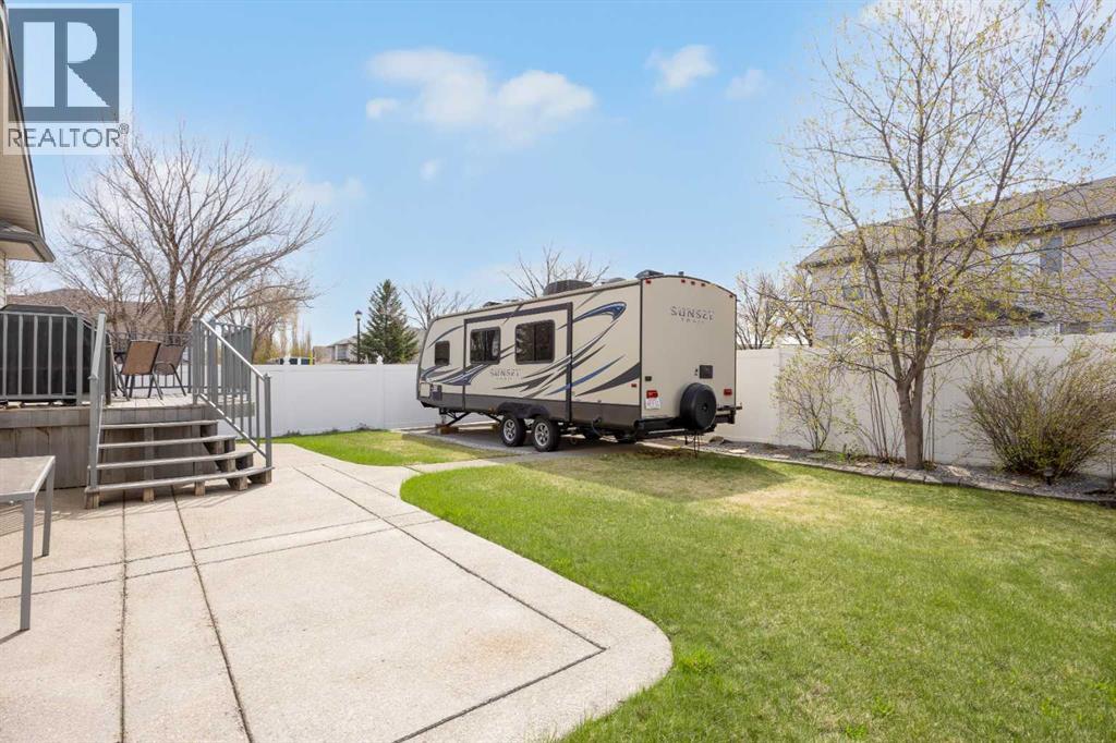 187 West Lakeview Circle, Chestermere, Alberta  T1X 1H7 - Photo 14 - A2308914