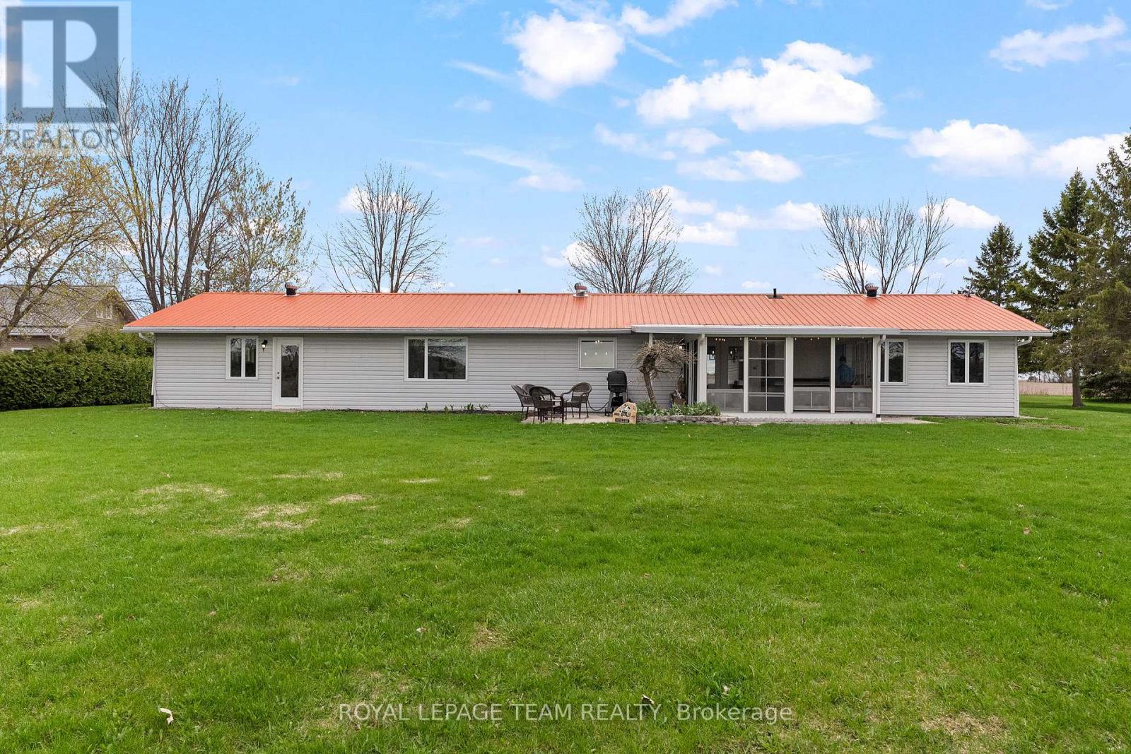 34 Bird Lake Trail, Whitewater Region, Ontario  K0J 1K0 - Photo 31 - X13106580