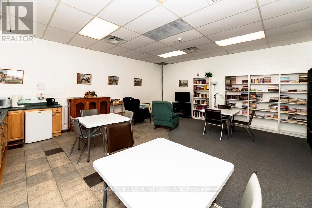 402 - 2000 Jasmine Crescent, Ottawa, Ontario  K1J 8K4 - Photo 21 - X13106598