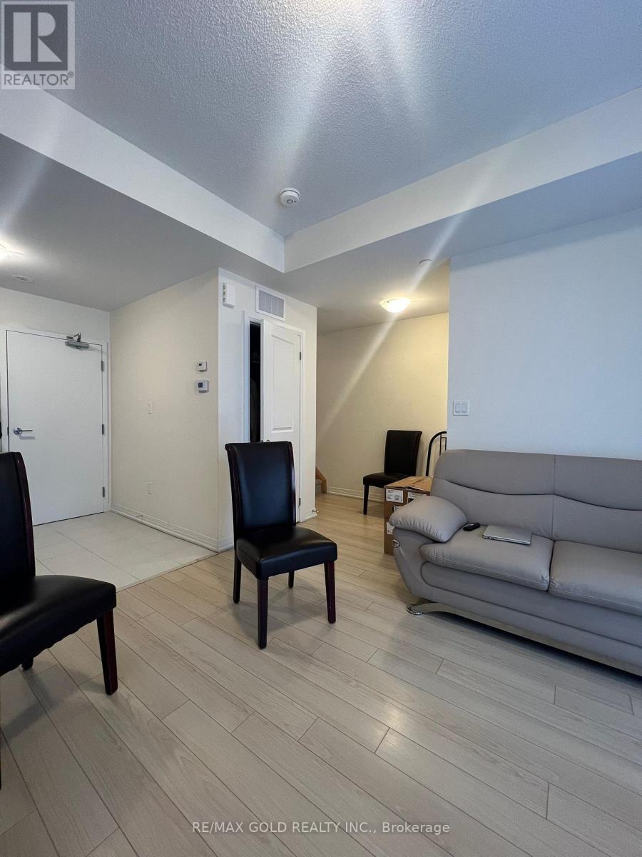7 - 35 Priya Lane, Toronto, Ontario  M1B 0E8 - Photo 5 - E12958660