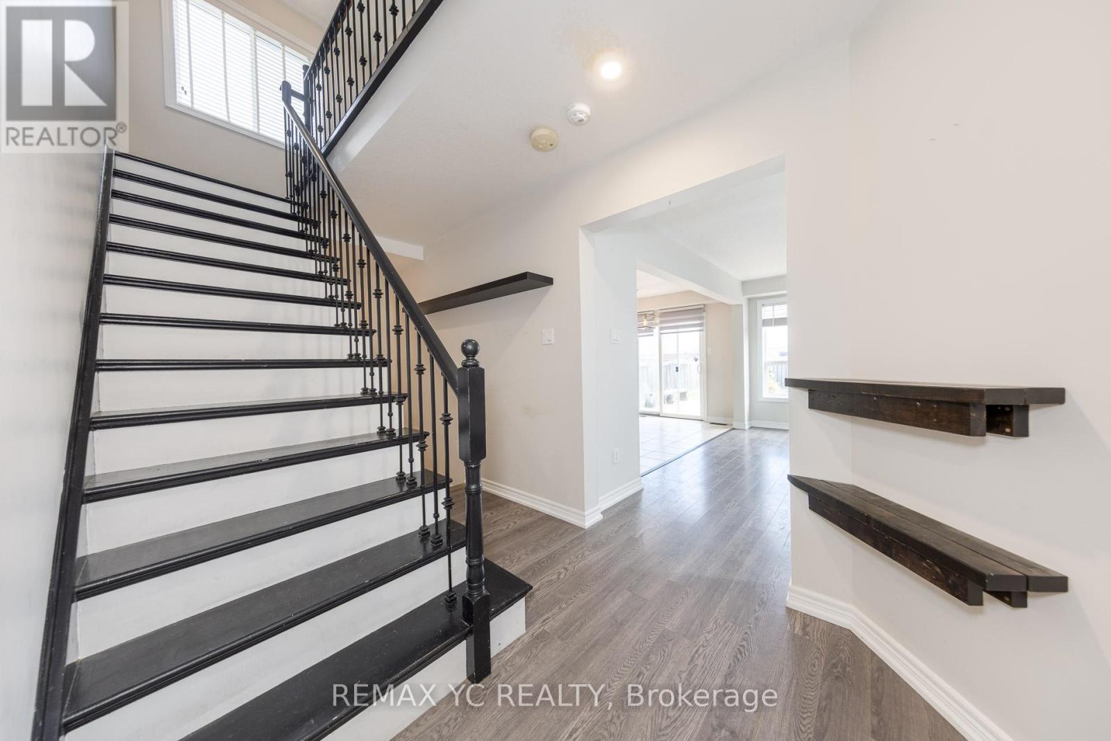 47 Mcmulkin Street, New Tecumseth, Ontario  L9R 0A7 - Photo 13 - N13106594
