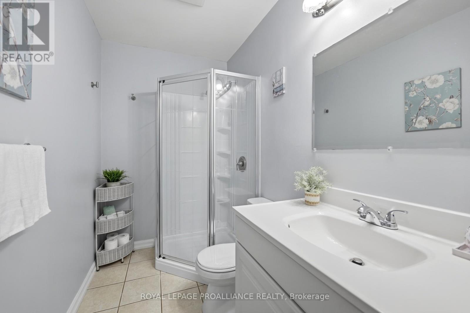 95 Centre Street, Quinte West, Ontario  K0K 2C0 - Photo 13 - X13096228