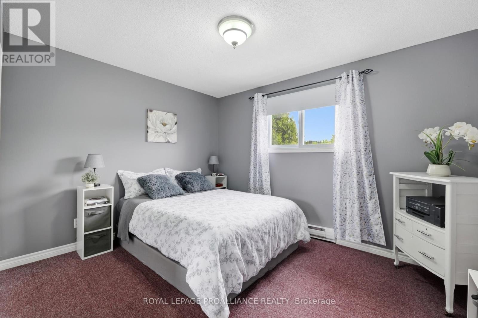 95 Centre Street, Quinte West, Ontario  K0K 2C0 - Photo 10 - X13096228