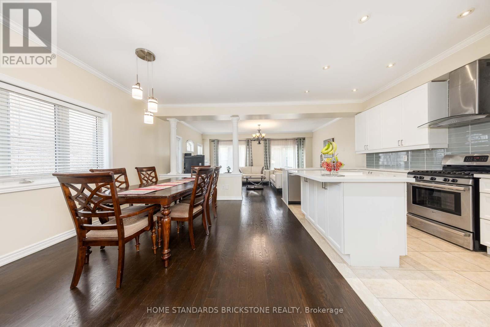 2445 Felhaber Crescent, Oakville, Ontario  L6H 7N8 - Photo 7 - W13106570